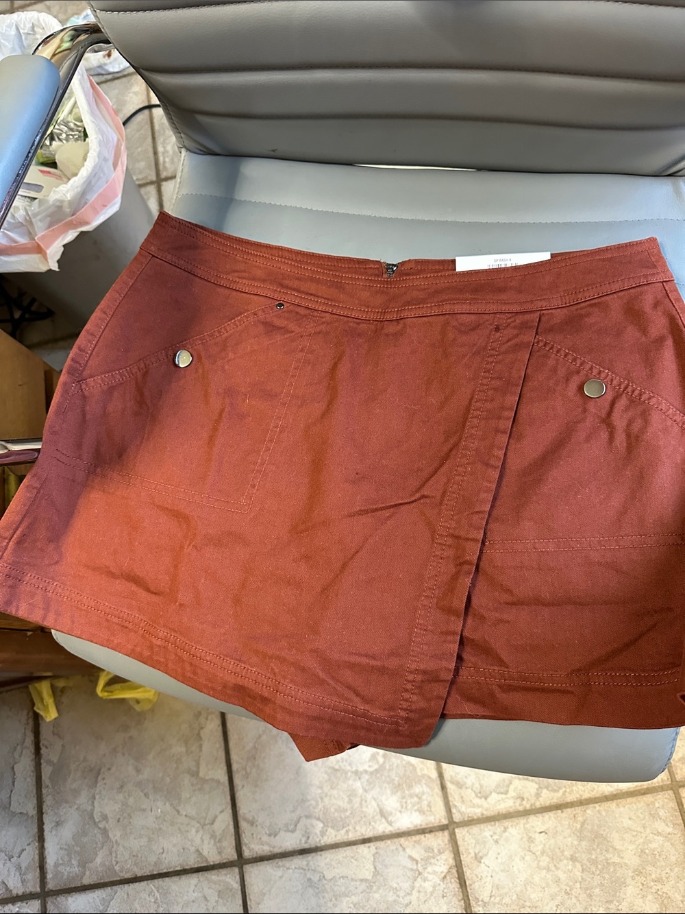 Women's Rust Red Skort with Front Pocket Detail
